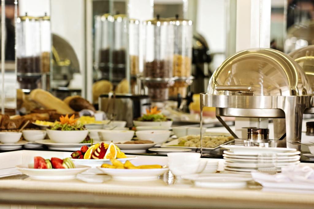 Saga Hotel Ho Chi Minh Zewnętrze zdjęcie