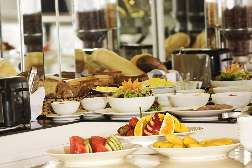 Saga Hotel Ho Chi Minh Zewnętrze zdjęcie