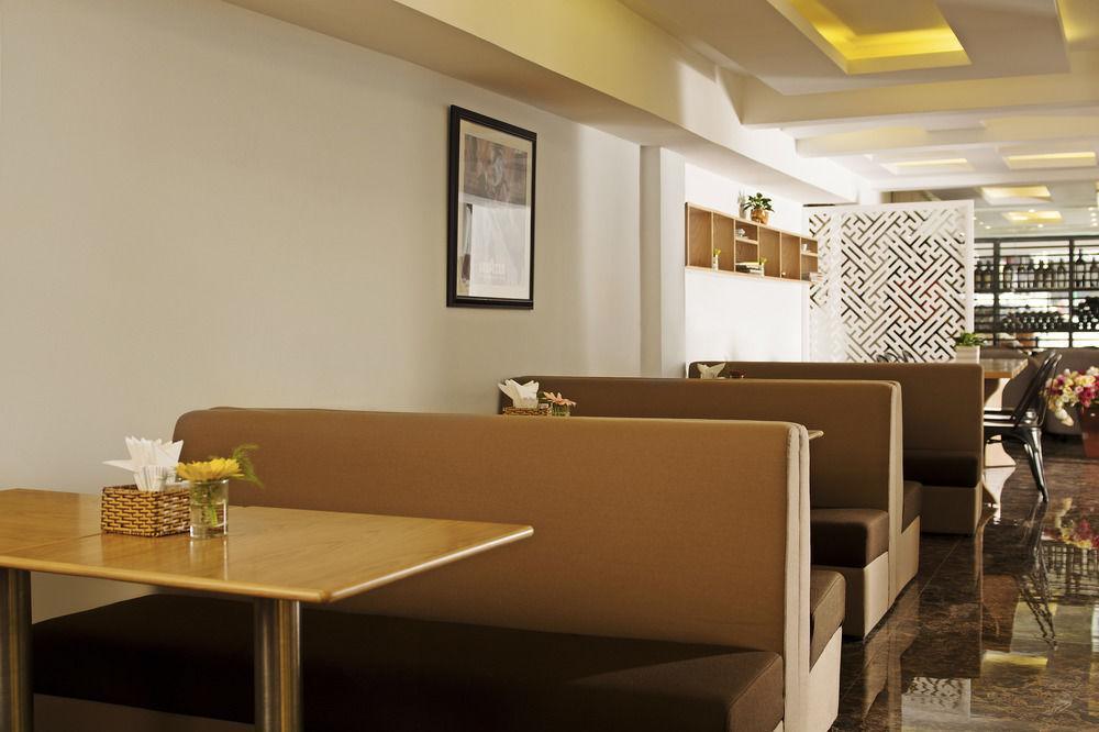 Saga Hotel Ho Chi Minh Zewnętrze zdjęcie