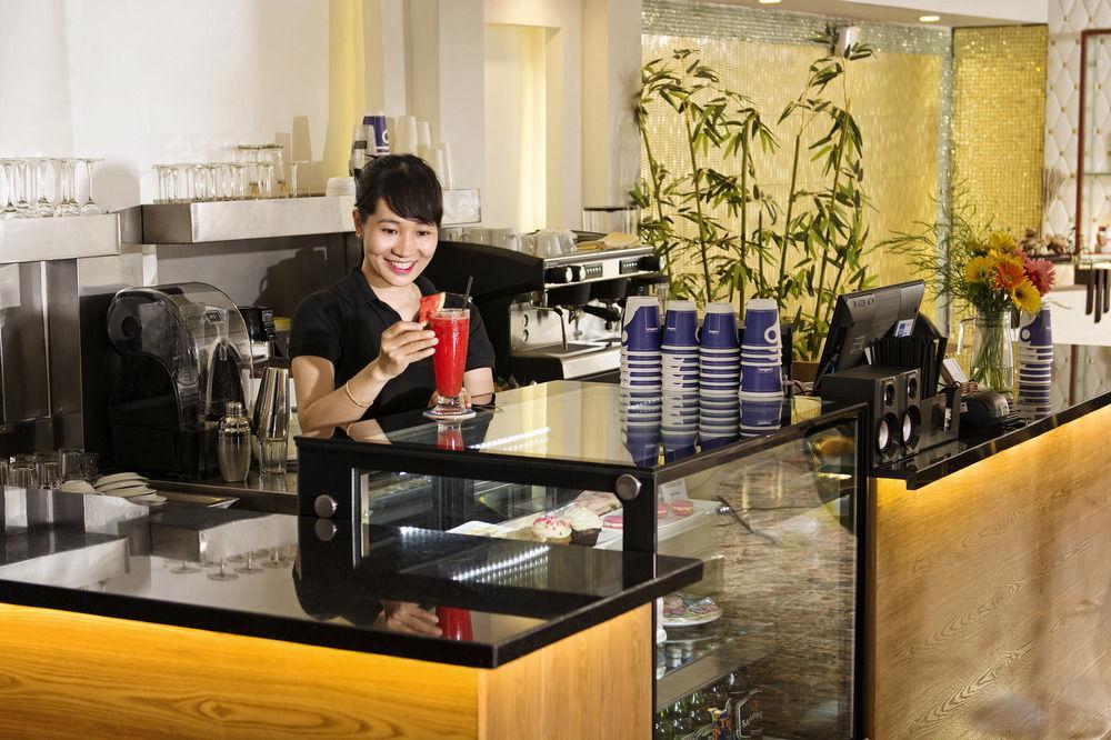 Saga Hotel Ho Chi Minh Zewnętrze zdjęcie