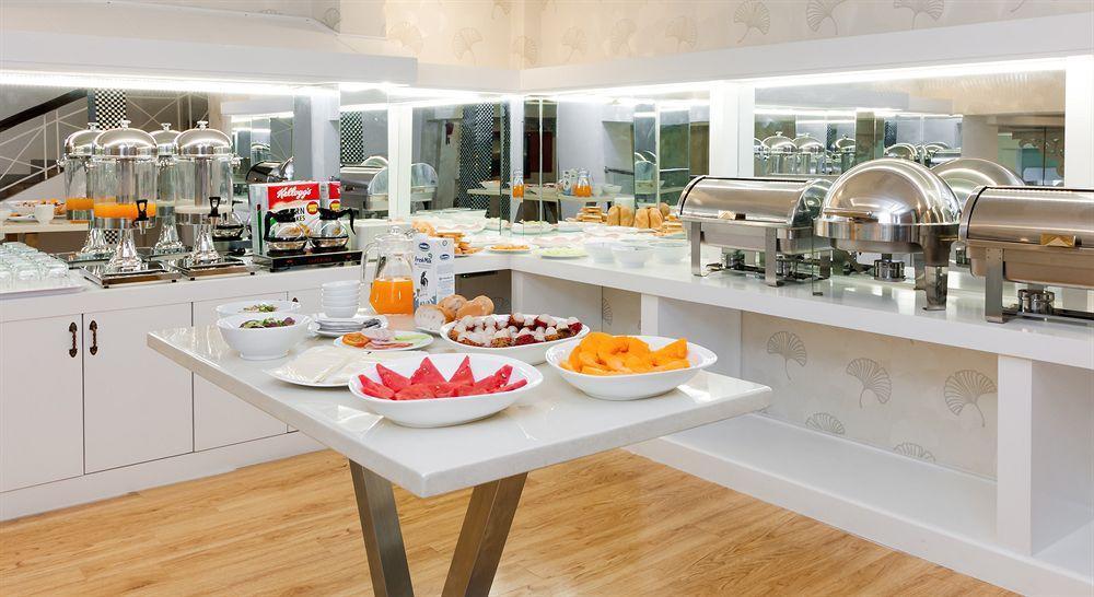 Saga Hotel Ho Chi Minh Zewnętrze zdjęcie